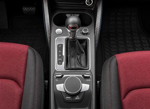 Q2 1.6 30 TDI 115Ch DESIGN LUXE S-TRONIC BVA – VIRTUAL COCKPIT 2019 occasion 33320 Eysines