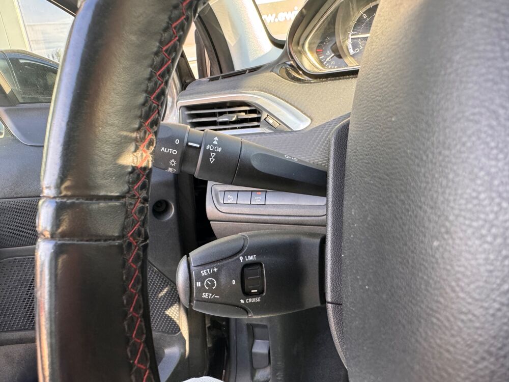 2008 GENERATION-I 1.6 BLUEHDI 120 GT LINE CAMERA/ CARPLAY 2017 occasion 26000 Valence