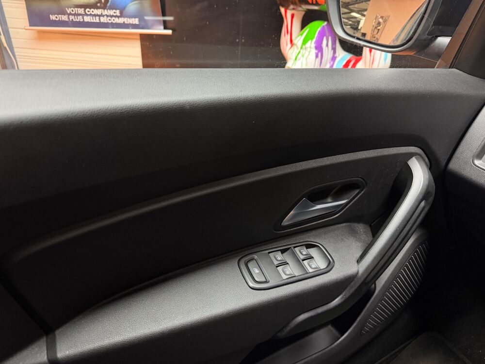 Duster 1.3 TCE 150CH 4X2- BVA - FINITION PRESTIGE - CARPLAY - CAM&Eacute;R 2022 occasion 33320 Eysines