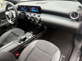 Classe A 1.5 180 D 115 CH AMG LINE 7G-DCT BVA / CAMERA / CARPLAY / SI 2022 occasion 40000 Mont-de-Marsan