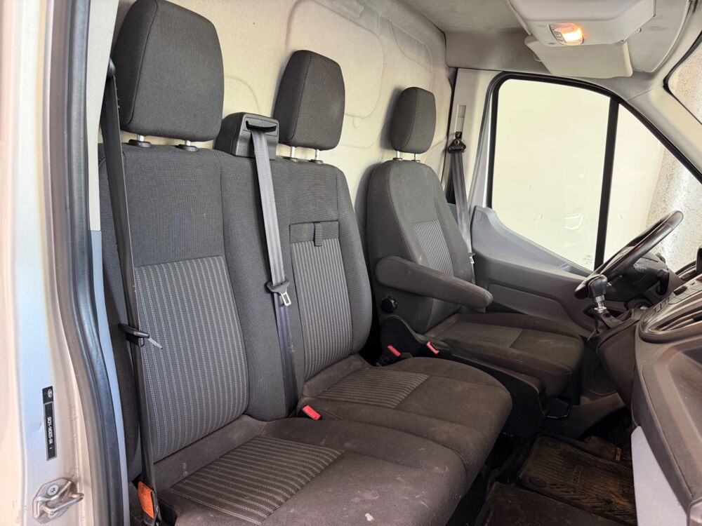 Transit FOURGON 2.0 TDCI 170ch L3H3 TREND 2019 occasion 37100 Tours