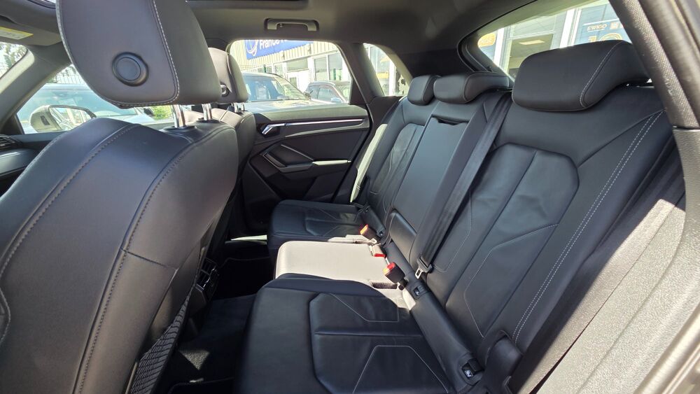 Q3 2.0 35 TDI 150ch S-LINE S-TRONIC - TOIT PANO - ANDROID AUTO 2019 occasion 27000 &Eacute;vreux