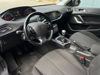 308 GENERATION-II SW 1.5 BLUEHDI 100 - Radar AV/AR - CARPLAY 2019 occasion 44220 Cou&euml;ron