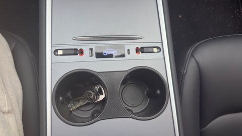 Model Y ELECTRIC STANDARD 264cv 60KWH BVA - 1ER MAIN - TVA NON RECUP 2023 occasion 69150 D&eacute;cines-Charpieu
