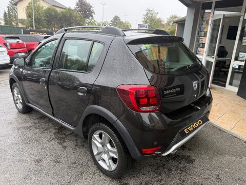 Sandero 0.9 TCE 90 CH Stepway phase II 2017 occasion 25000 Besan&ccedil;on