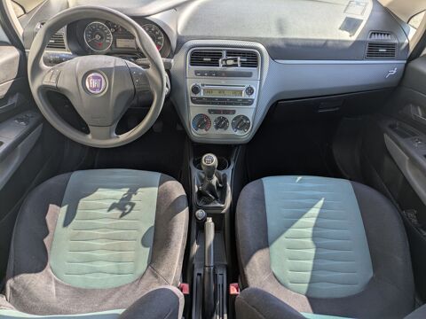 Grande Punto 1.3 MJT 75ch DYNAMIC - 1&egrave;re Main - attelage 2009 occasion 69420 Ampuis