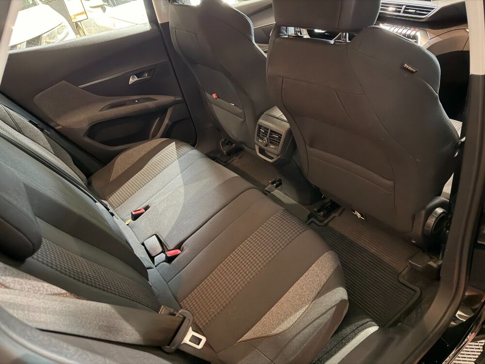 3008 GENERATION-II 1.2 PURETECH 130ch ACTIVE 2019 occasion 81990 Puygouzon