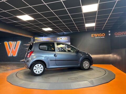 Twingo 1.2 75 AUTHENTIQUE/DISTRIBUTION NEUVE & ENTRETIEN OK/ FAIBLE 2009 occasion 44300 Nantes