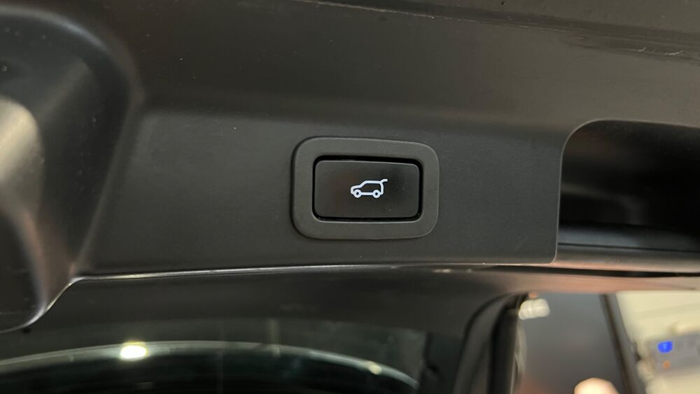 F-PACE 2.0 D 180 R-SPORT AWD BVA - ATTELAGE - SONORISATION MERIDIAN 2019 occasion 33610 Cestas