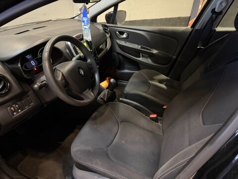 Clio IV 1.2 75CV-DISTRIBUTION A JOUR 2016 occasion 60740 Saint-Maximin