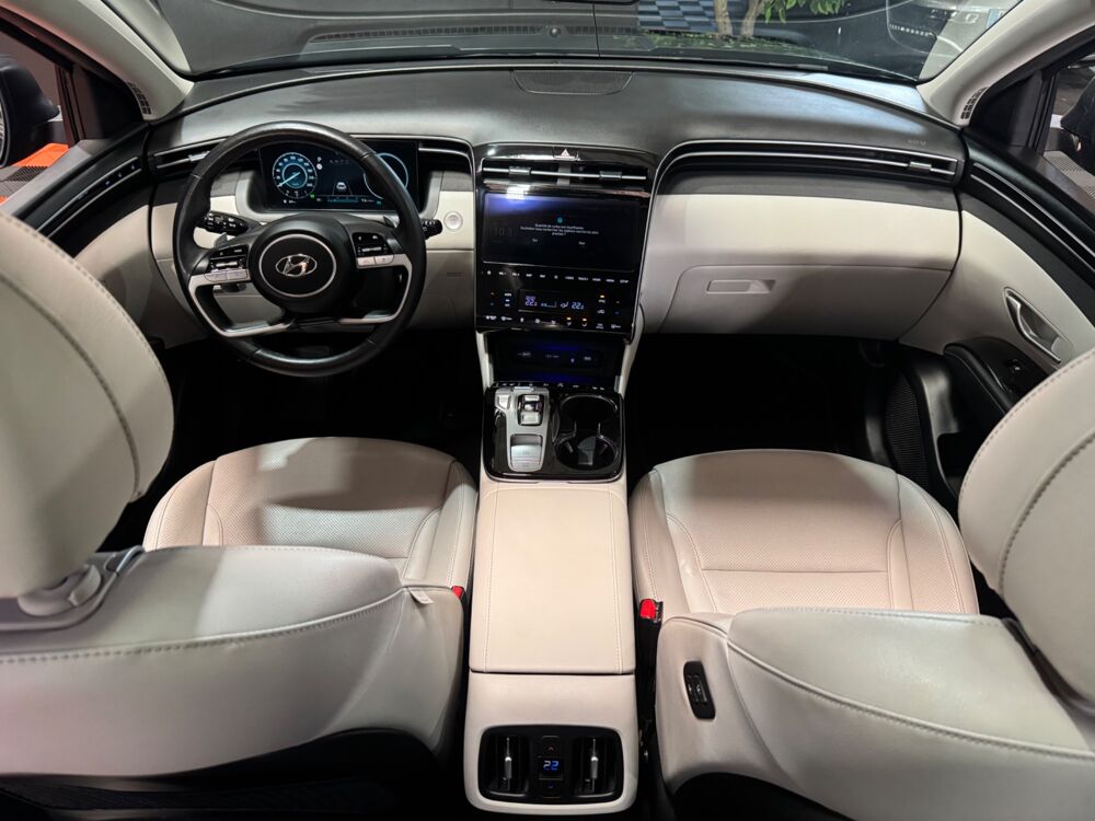 Tucson 1.6 T-GDI BVA6 230 CH HYBRIDE EXECUTIVE / GARANTIE HYUNDAI / 2023 occasion 29000 Quimper