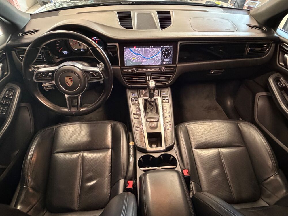 Macan 3.0 354 Ch S PDK BVA ORIGINE FRANCE / PHASE 2 / TOIT OUVRANT 2019 occasion 24750 Tr&eacute;lissac