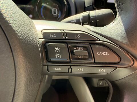 Yaris 1.5 VVTI 115Ch 90 FULL-HYBRID 0.8KWH ELEGANT E-CVT BVA - CAM 2022 occasion 76150 Saint-Jean-du-Cardonnay