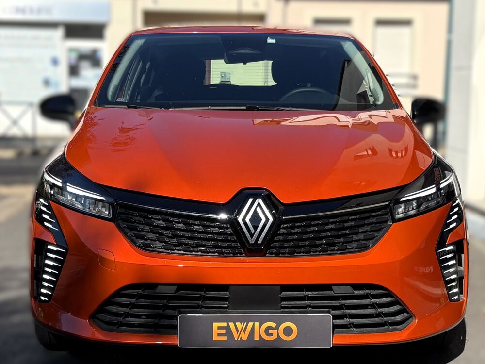 Clio 1.6 E-TECH FULL HYBRID 145 ch EVOLUTION – 1&Egrave;RE MAIN – CARPLA 2025 occasion 77700 Serris