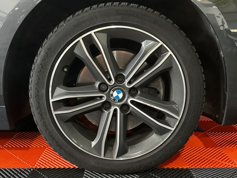 Serie 2 GRAN COUPE 216D 116CV BVA // CUIRS CHAUFFANTS ELECTRIQUES / 2020 occasion 29000 Quimper