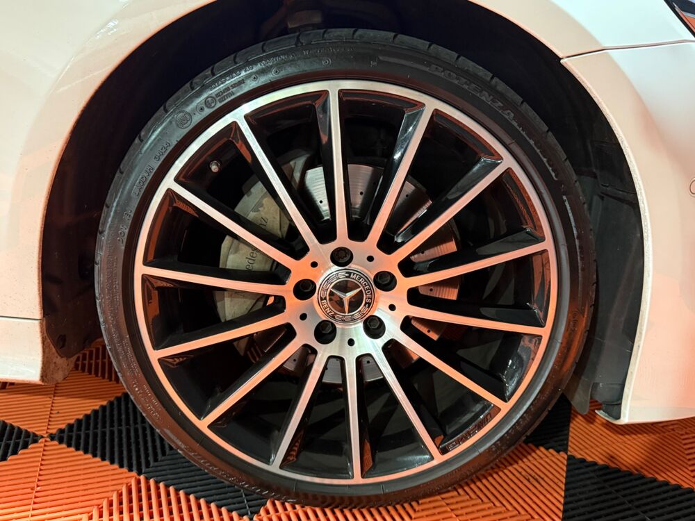 Classe E COUPE 2.0 220 D 195 AMG LINE 9G-TRONIC/SUIVI CONSTRUCTEUR/CA 2018 occasion 29000 Quimper