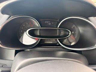 Clio ESTATE 1.2 TCE 120 ch ENERGY INTENS BVA 2018 occasion 64320 Idron