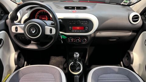 Twingo 0.9 TCE 90 ENERGY ZEN - RADAR ARRIERE - ROUGE FLAMME 2015 occasion 33610 Cestas