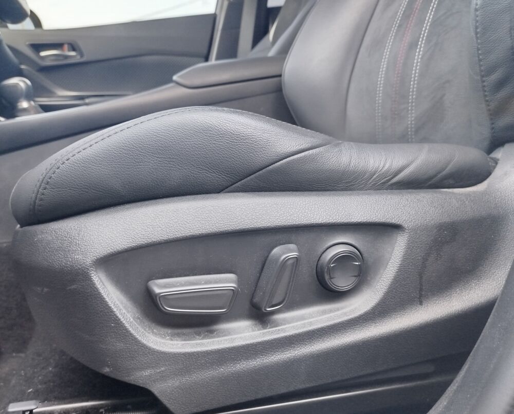 C-HR 2.0L 184CH HYBRIDE GR SPORT E-CVT MY23 - 1ERE MAIN 2023 occasion 13700 Marignane