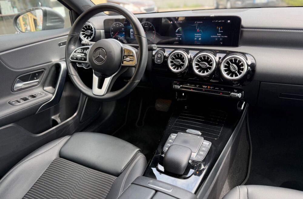 Classe A 200 D 150CH PROGRESSIVE LINE 8G-DCT - SUIVI COMPLET MERCEDES 2022 occasion 13700 Marignane