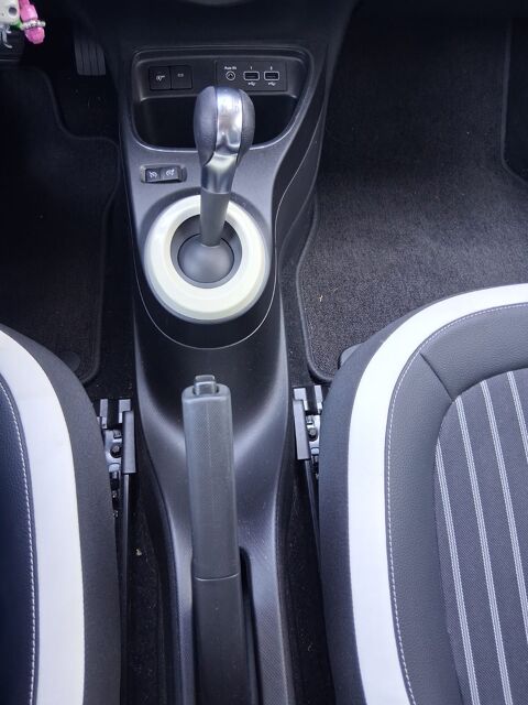 Twingo 0.9 TCE 95 INTENS EDC BVA CAMERA DE RECUL 2020 occasion 68170 Rixheim