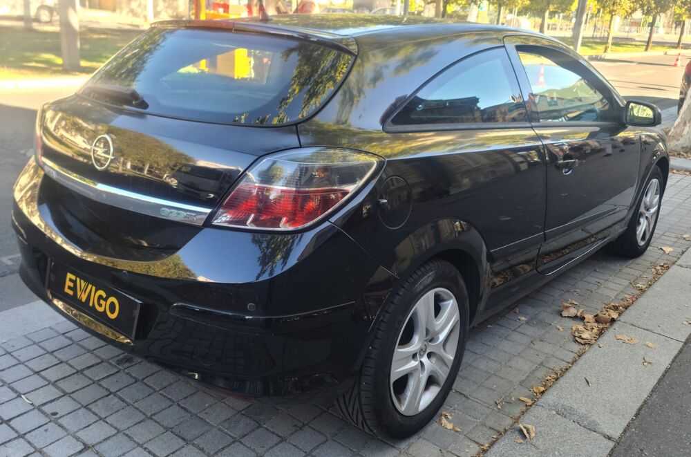 Astra GTC AFFAIRE 1.7 CDTI 110 CLIm 2009 occasion 33100 Bordeaux