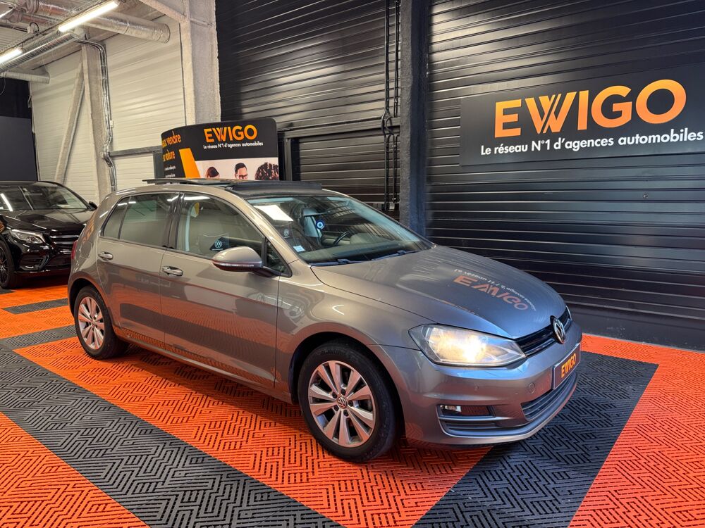 Golf 1.6 TDI 110 BLUEMOTION CONFORT LINE TOIT OUVRANT 2016 occasion 83600 Fr&eacute;jus