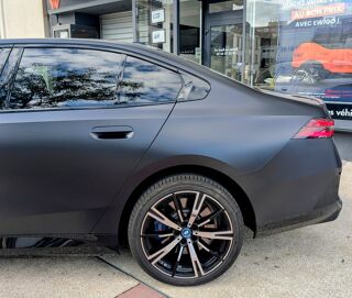 S&eacute;rie 5 3.0 550E 490ch PHEV HYBRID M-SPORT XDRIVE - 1er MAIN - PPF C 2024 occasion 57600 Forbach
