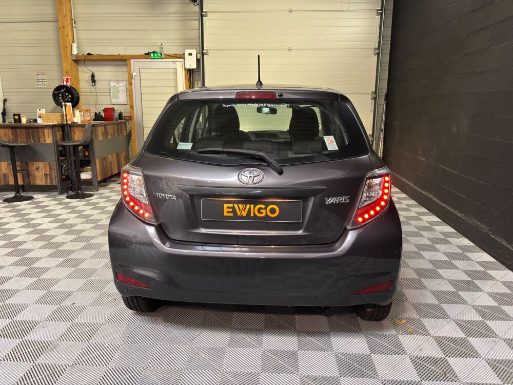 Yaris 1.3 VVTI 100ch DYNAMIC BVM REGULATEUR DE VITESSE/ CAMERA DE 2014 occasion 78125 Gazeran