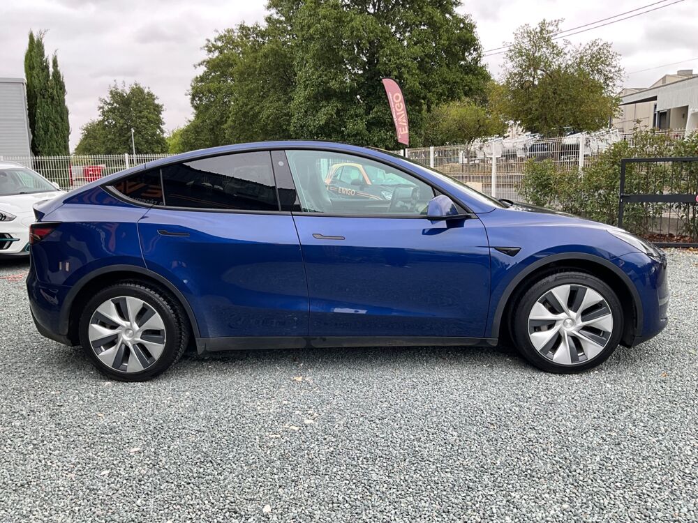 Model Y LONG RANGE DUAL MOTORS 441 CV / 4 roues motrices 2022 occasion 17000 La Rochelle