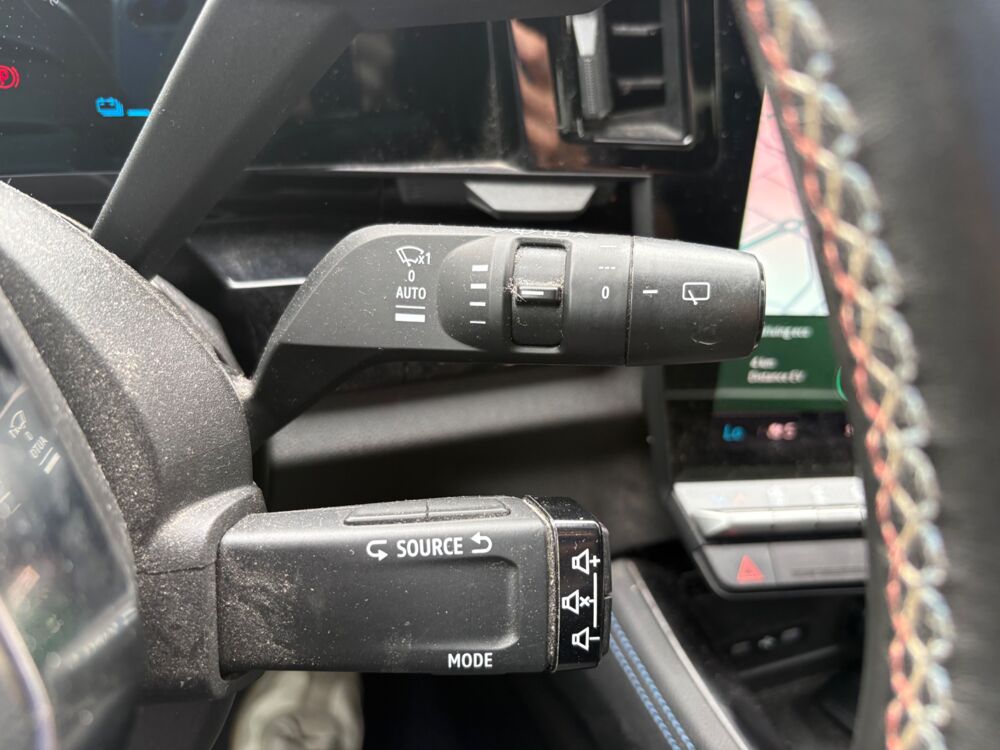 Austral 1.2 E-TECH 200 130 CH FULL-HYBRID HYBRID 1.7KWH ESPRIT ALPIN 2023 occasion 47000 Agen