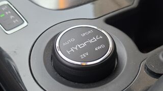 3008 2.0 HYBRID4 E-HDI 200H 165 ch FULL-HYBRID 4X4 ETG BVA S&S- G 2014 occasion 68000 Colmar