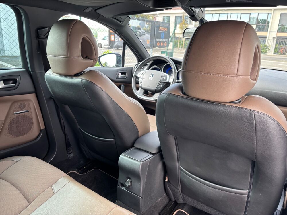 DS4 1.6 HDI 115 CH SOCHIC BVA S&S / PARE-BRISE ZENITH / RADAR DE 2013 occasion 40000 Mont-de-Marsan