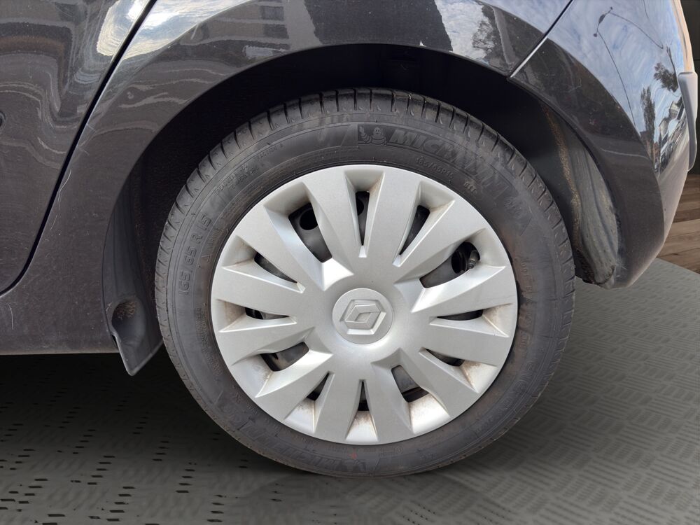 Grand Modus 1.2 75 ECO POINT-COM - CT VIERGE - ENTRETIEN RENAULT - GARAN 2011 occasion 68000 Colmar