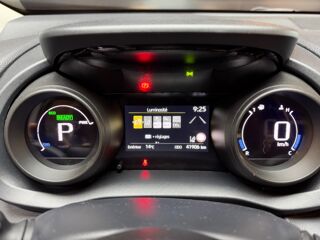 Yaris Cross 1.5 114 Ch FULL-HYBRID 0.8KWH DYNAMIC BVA / ENTRETIEN TOYOTA 2023 occasion 33320 Eysines
