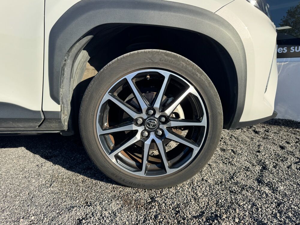 Yaris CROSS 1.5 116h Hybride GR Sport BVA / 1&egrave;re main / Entretien 2023 occasion 64122 Urrugne