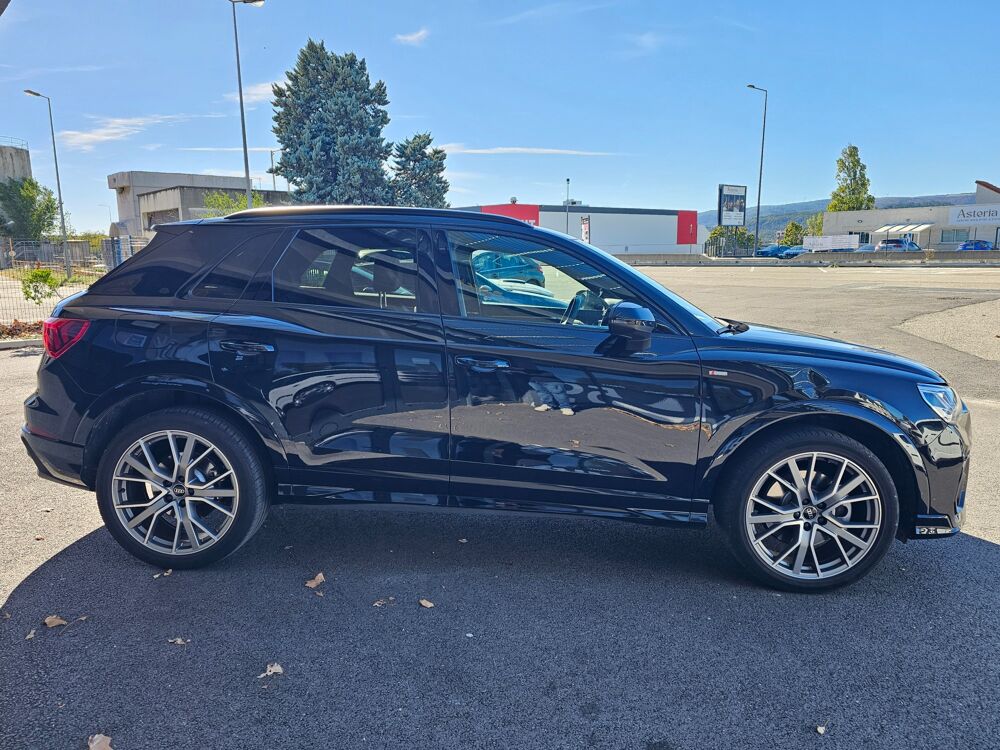 Q3 1.4 45 TFSIE 245 Ch S-LINE S-TRONIC / SUIVI AUDI / 2024 occasion 26000 Valence