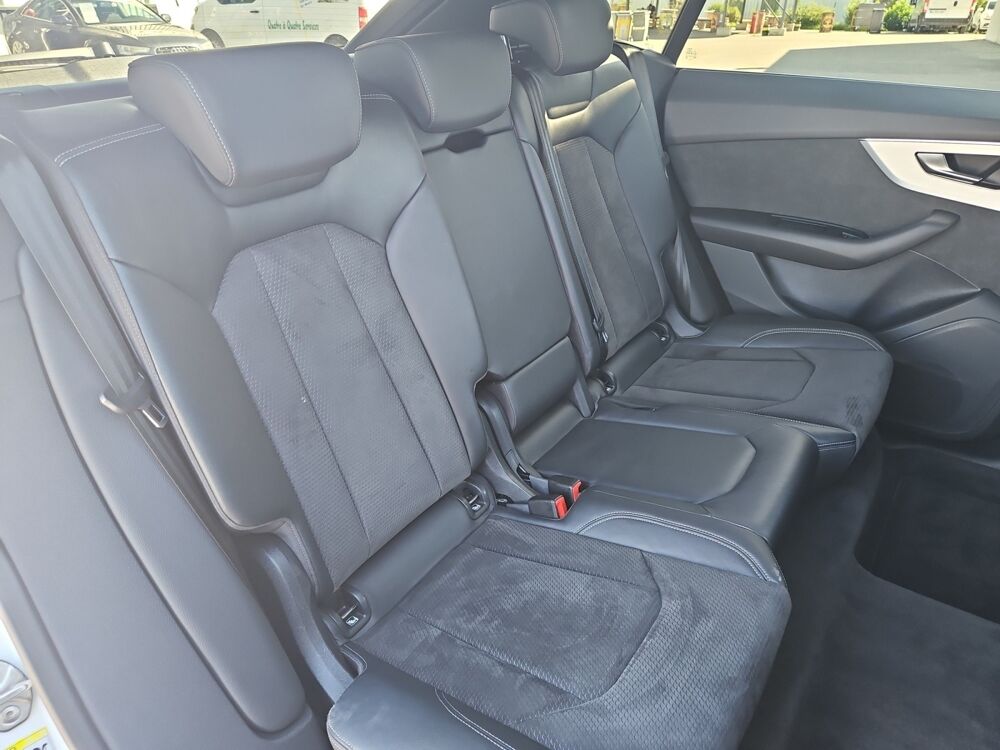 Q8 55 TFSI E 381 Ch S line quattro HYBRID RECHARGEABLE 2021 occasion 38590 Saint-&Eacute;tienne-de-Saint-Geoirs