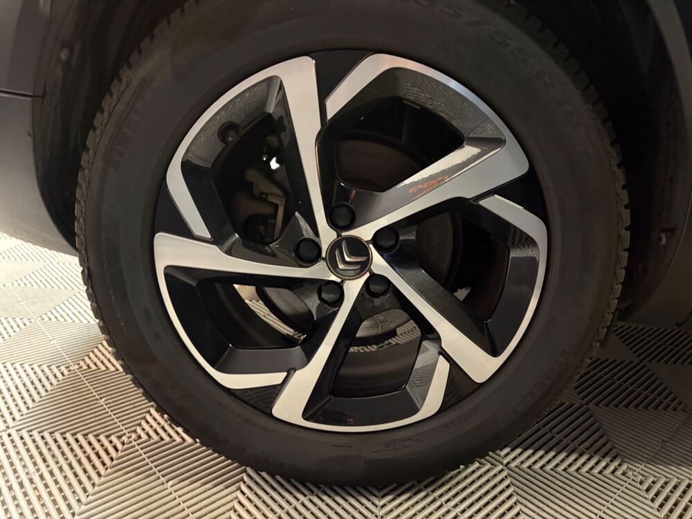 C5 aircross 1.2 130ch SHINE CARPLAY/ CAMERA DE RECUL/ ANGLES MORTS 2019 occasion 78125 Gazeran