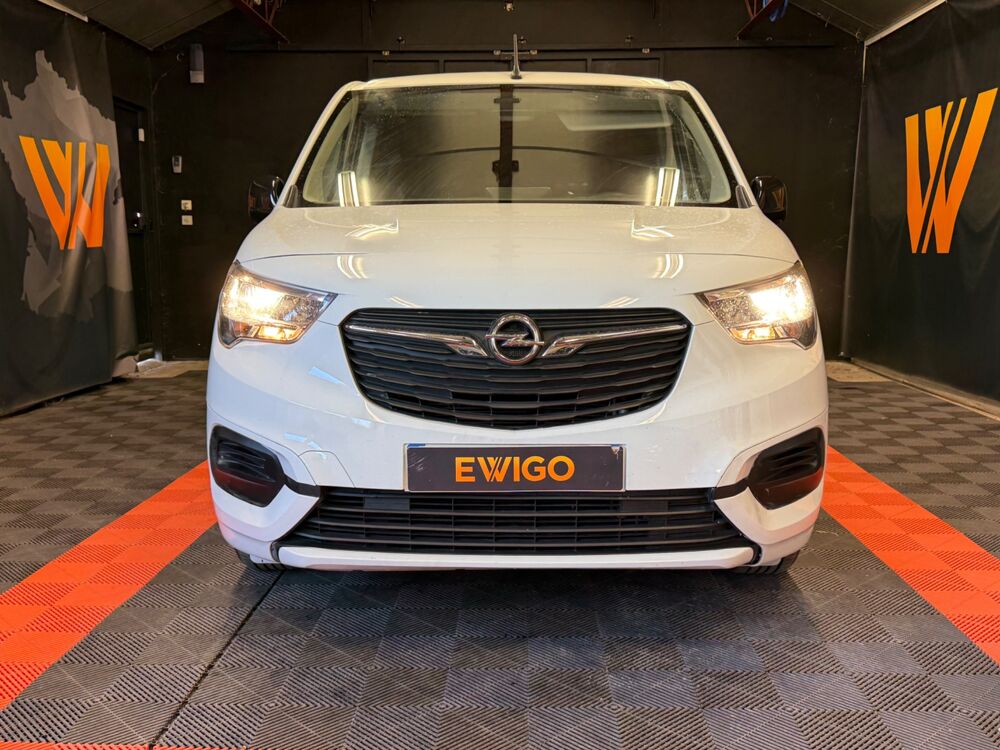 Combo VU 6 250 HT / FOURGON 1.5 TD 100CH H1 SELECT / CLIM - CARPLAY 2020 occasion 24750 Tr&eacute;lissac
