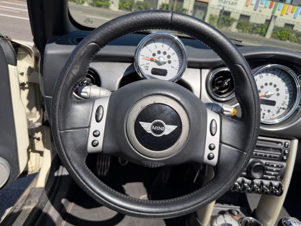 Cooper PEPPER WHITE 1.6 170 CH COOPER S CABRIOLET 2007 occasion 40000 Mont-de-Marsan