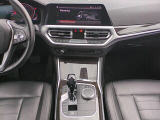 S&eacute;rie 3 20i 2.0 184 LUXURY BVA / Camera 360 / Virtual Cockpit 2019 occasion 38590 Saint-&Eacute;tienne-de-Saint-Geoirs