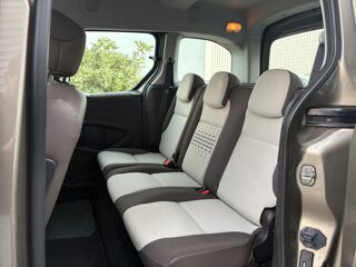 Berlingo GENERATION-II MULTISPACE 1.6 HDI 90 CH SPECIAL BVA / ATTELAG 2014 occasion 47000 Agen