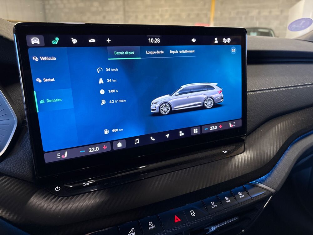 Octavia 1.5 TSI ACT HYBRID 150CH SPORTLINE DSG7- 2 PLACES- TVA RECUP 2025 occasion 69400 Arnas
