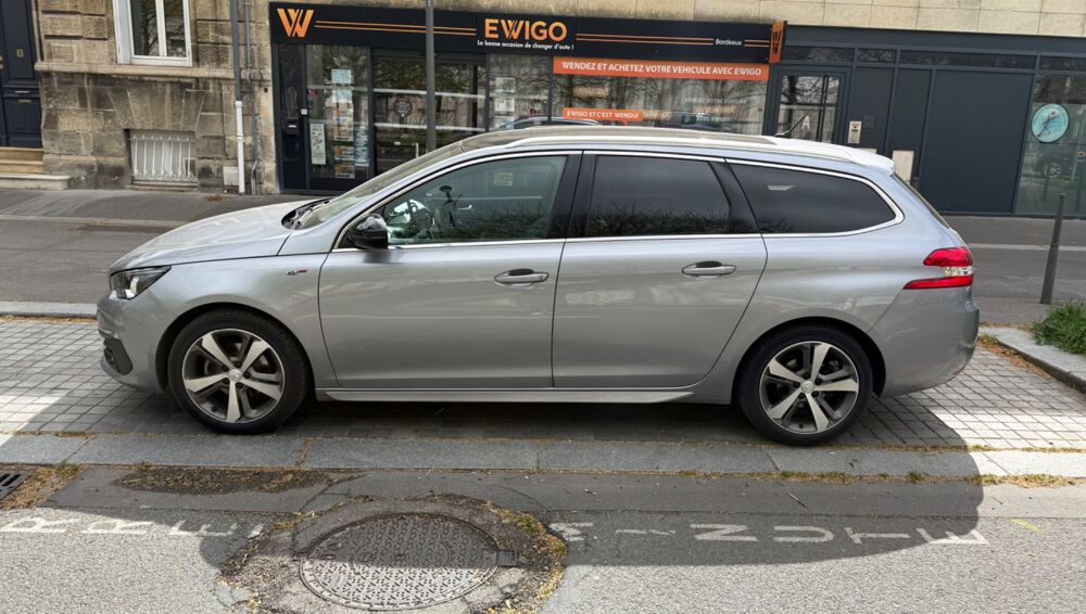 308 SW GENERATION-II SW 1.2 130 GT PACK BVA COURROIE OK ENTRETIENS 2020 occasion 33100 Bordeaux