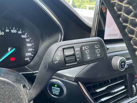 Focus 1.5 ECOBLUE 120 ACTIVE-V BVA / CAMERA DE RECUL / CLIMATISATI 2020 occasion 17000 La Rochelle