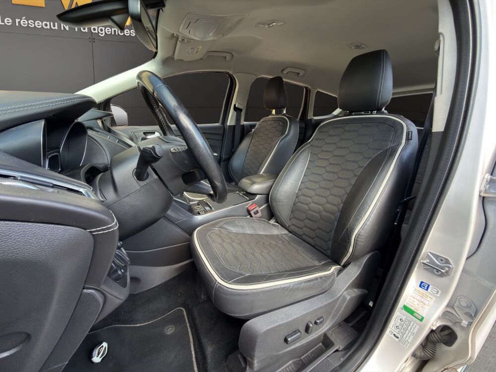 Kuga 2.0 TDCI 150 4X2 VIGNALE - CAMERA - SIEGES CHAUFFANTS -GARA 2018 occasion 68000 Colmar