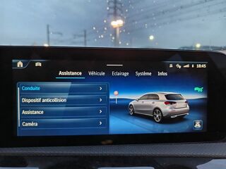 Classe A 2.0 220 D 190cv AMG LINE 8G-DCT BVA / CAM360 / GPS / TOIT OU 2023 occasion 69420 Ampuis