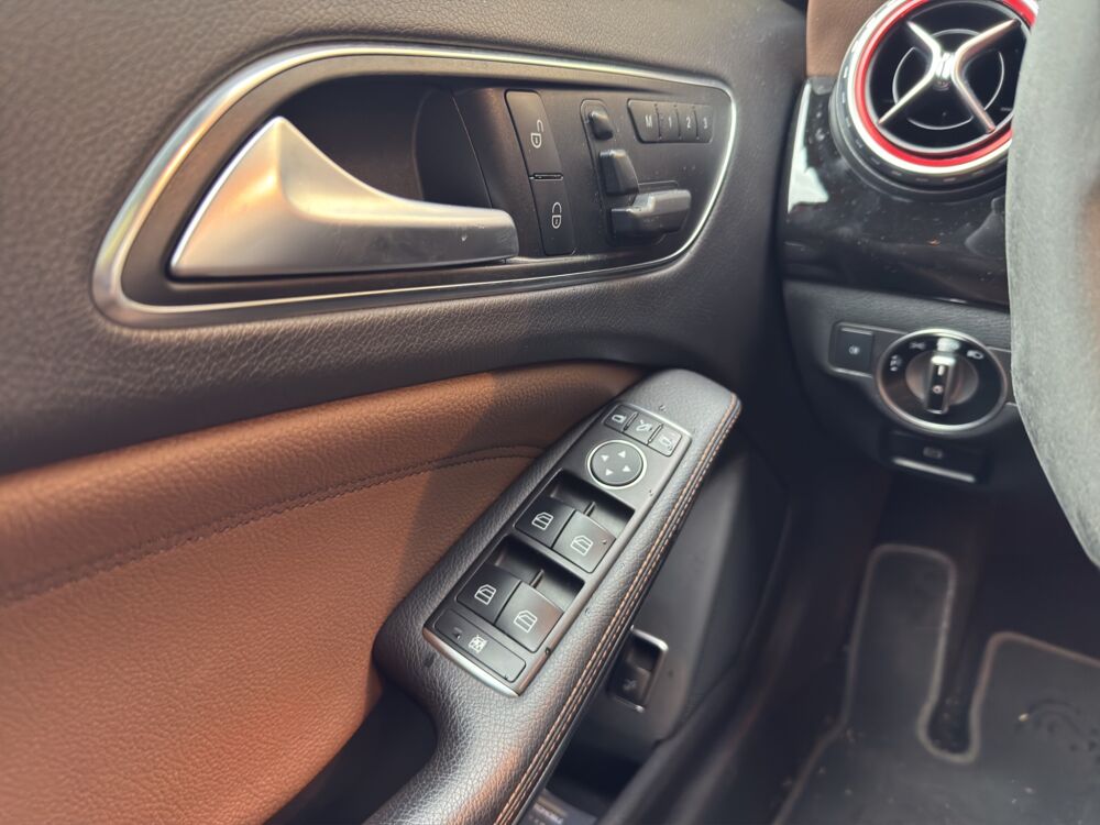 Classe GLA 2.0 45 360 AMG 4MATIC SPEEDSHIFT-DCT BVA - GARANTIE 6 MOIS 2014 occasion 68000 Colmar