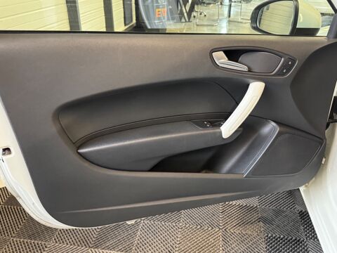 A1 1.2 TFSI 90Ch- AMBITION 2012 occasion 79000 Niort